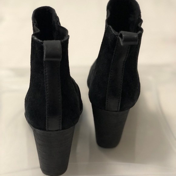 Lucky Brand suede wedge boots - Picture 2 of 5